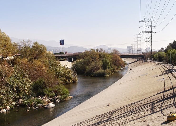 LA-river-riverside-bike-path
