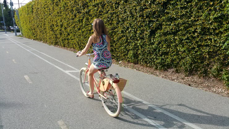 ride a dutch bike on cement