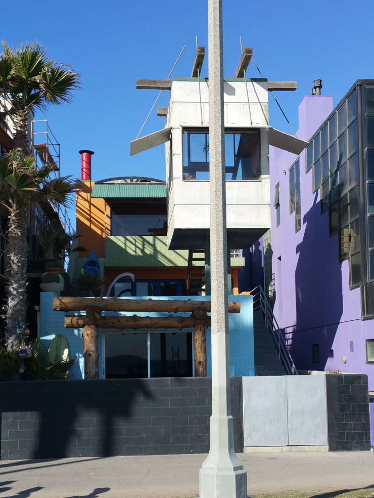 Venice Beach bike path house